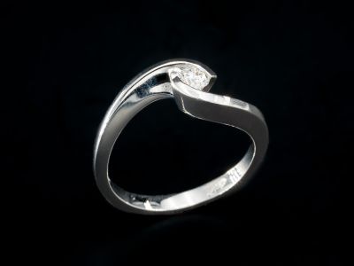 Anello Solitario Abbraccio