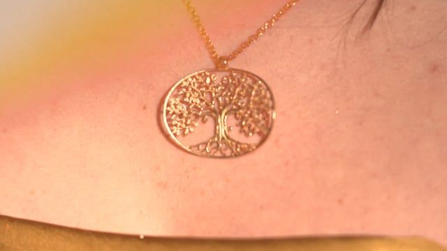 BENECREAT 36Pcs Filigree ottone Fiore ciondolo albero della vita